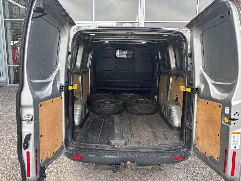 Ford Transit Custom vaihtoauto