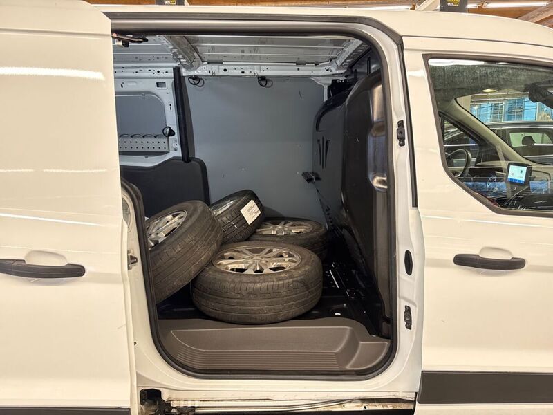 Ford Transit Connect vaihtoauto
