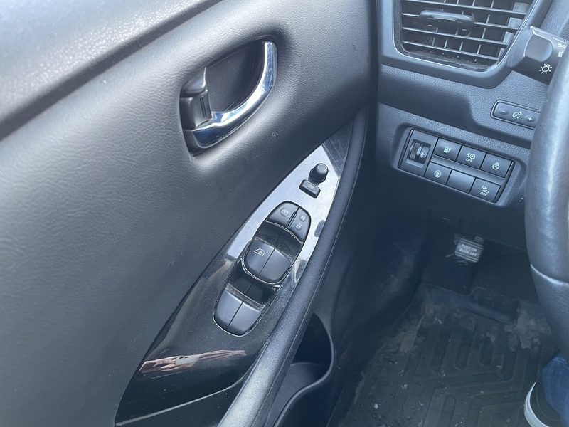 Nissan Leaf vaihtoauto