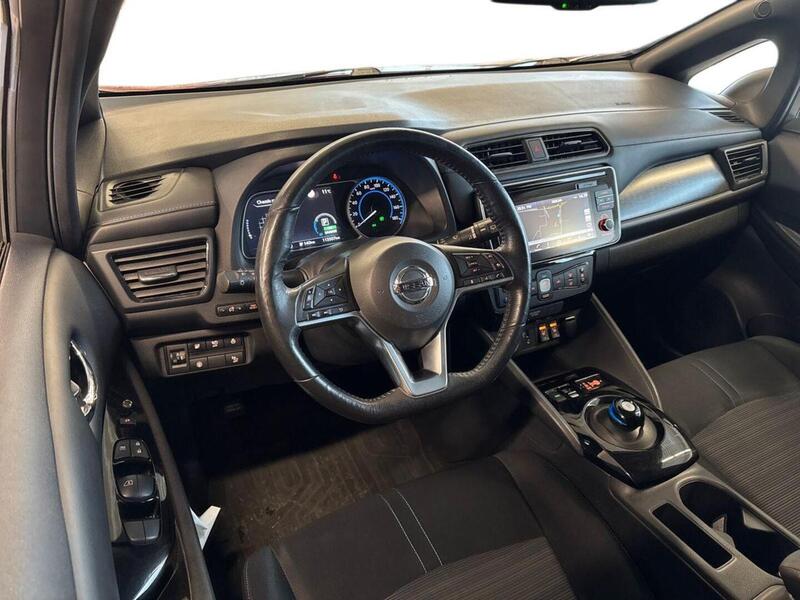 Nissan Leaf vaihtoauto