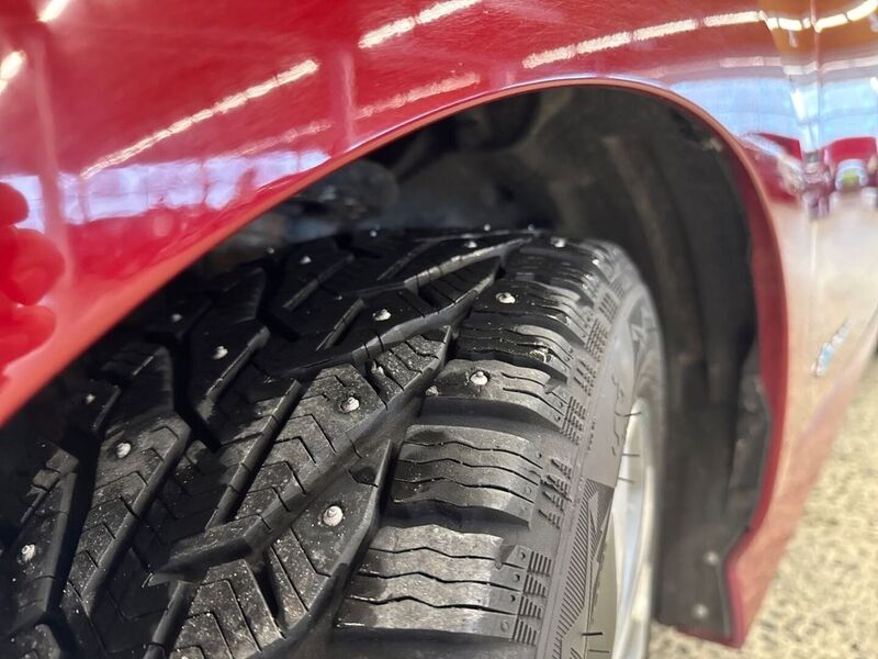 Nissan Leaf vaihtoauto