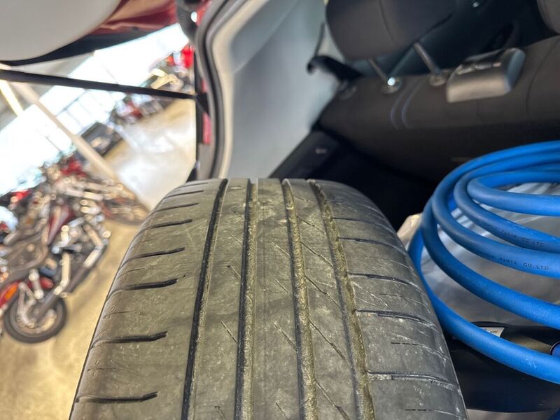 Nissan Leaf vaihtoauto