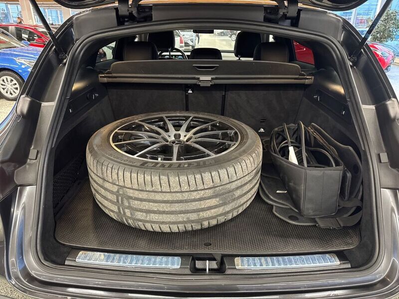 Mercedes-Benz EQC vaihtoauto