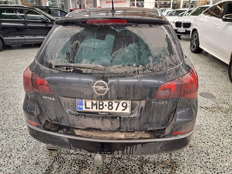 Opel Astra vaihtoauto