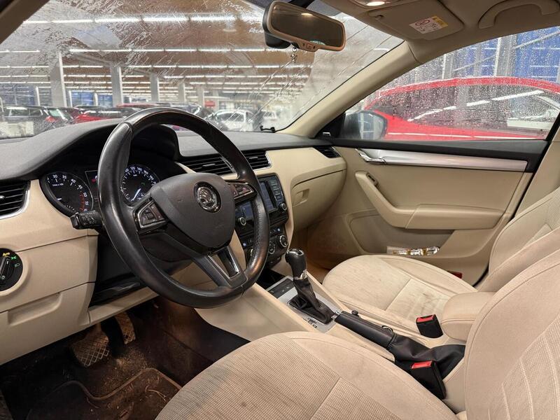 Skoda Octavia vaihtoauto