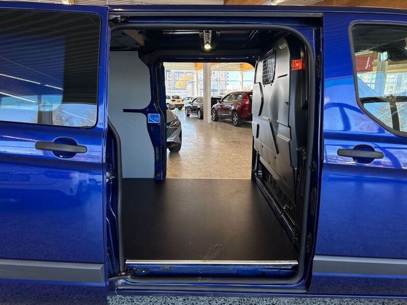 Ford Transit Custom vaihtoauto