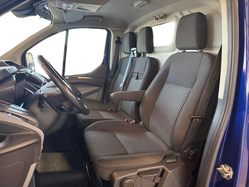 Ford Transit Custom vaihtoauto