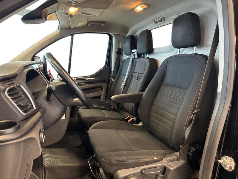 Ford Transit Custom vaihtoauto