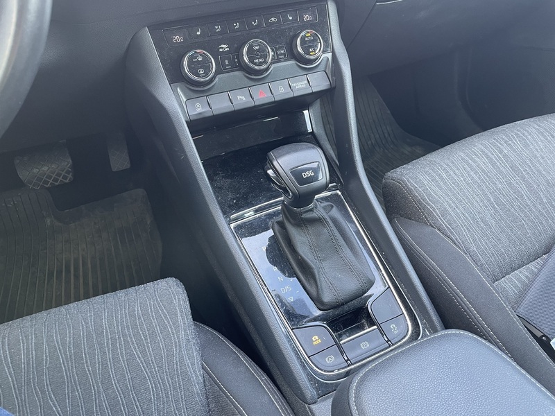 Skoda Karoq vaihtoauto
