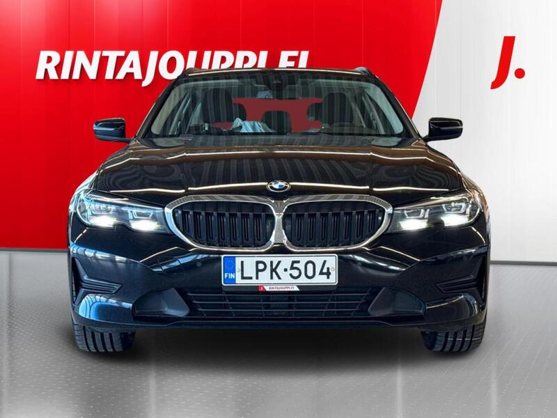 BMW 330 vaihtoauto