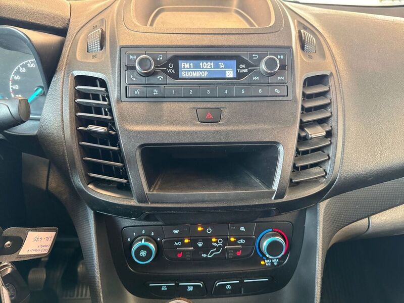 Ford Transit Connect vaihtoauto