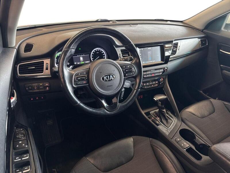 Kia Niro plug-in vaihtoauto