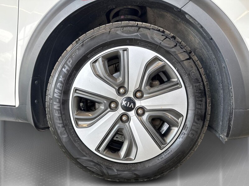 Kia Niro plug-in vaihtoauto