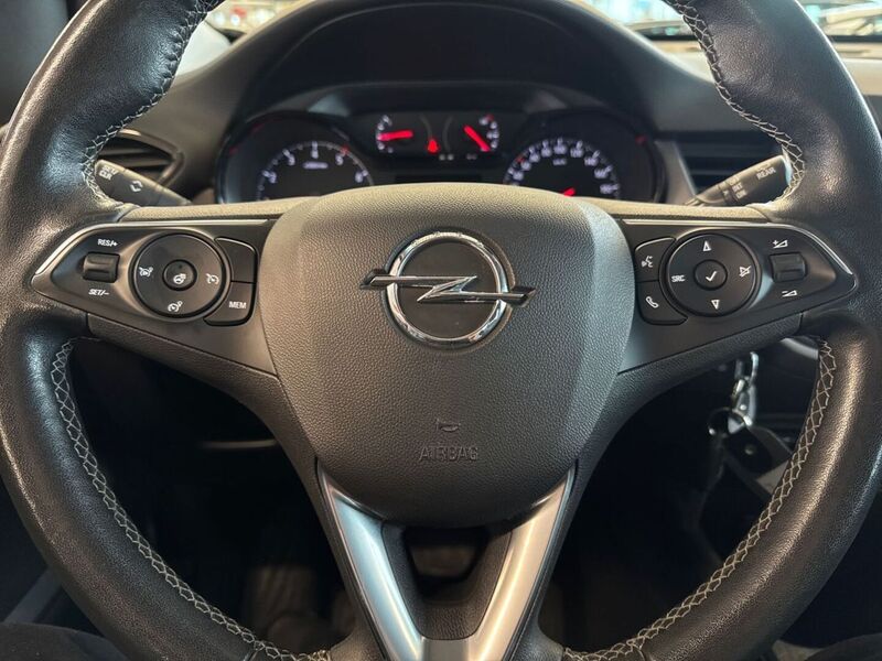 Opel Crossland vaihtoauto