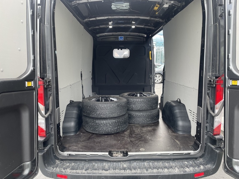 Ford Transit vaihtoauto