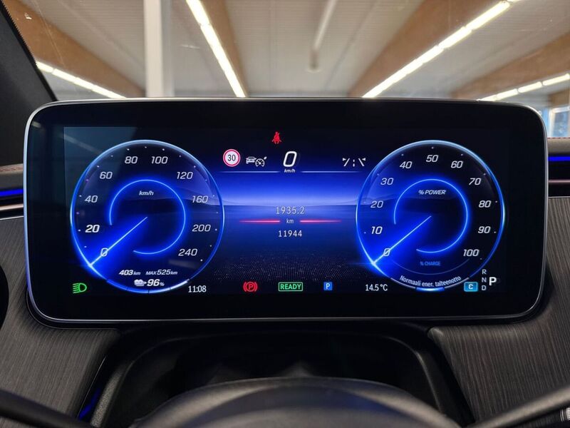 Mercedes-Benz EQE vaihtoauto