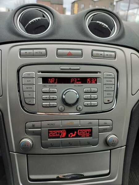 Ford Mondeo vaihtoauto