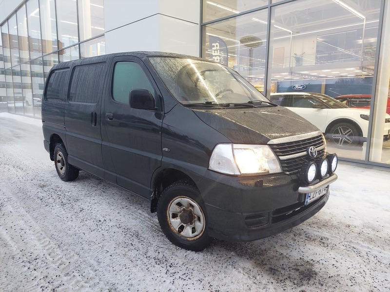 Toyota Hiace vaihtoauto