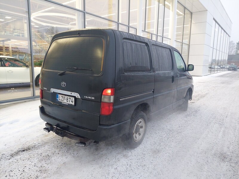 Toyota Hiace vaihtoauto