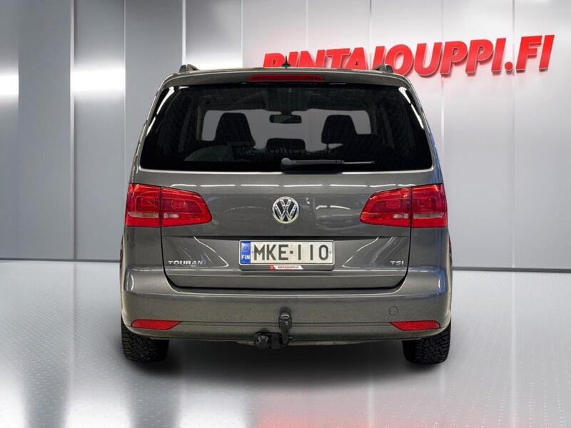 Volkswagen Touran vaihtoauto