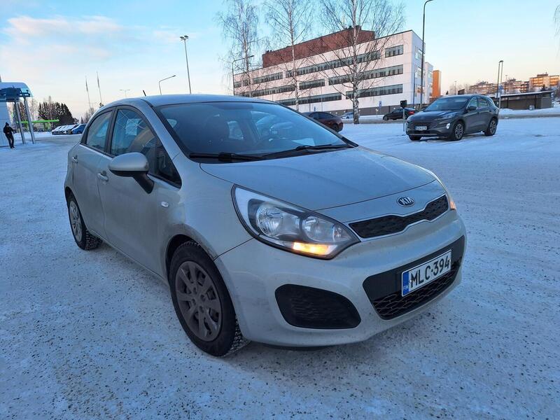 Kia Rio vaihtoauto