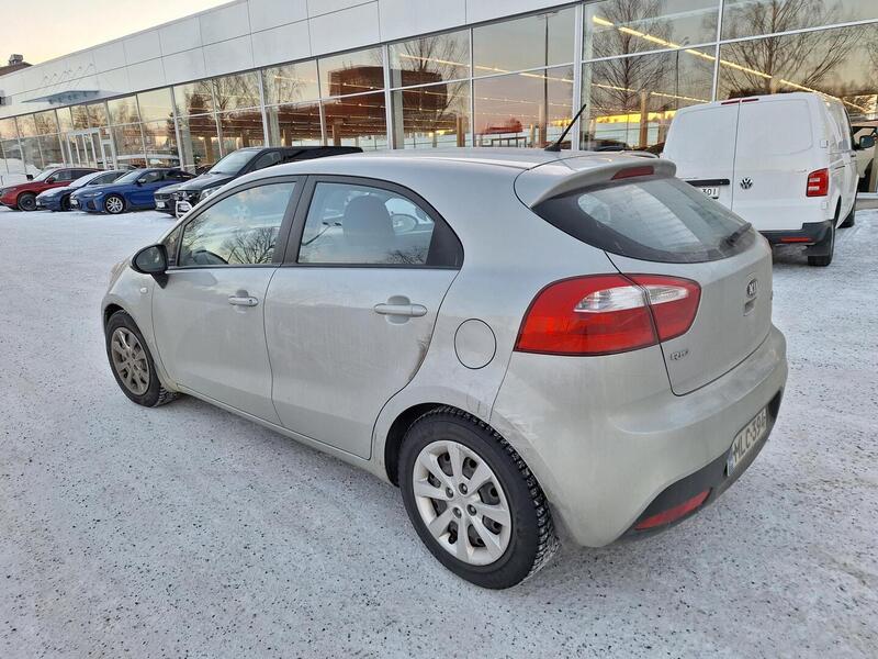 Kia Rio vaihtoauto