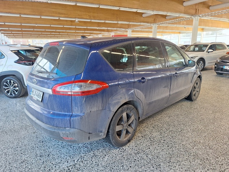 Ford S-MAX vaihtoauto