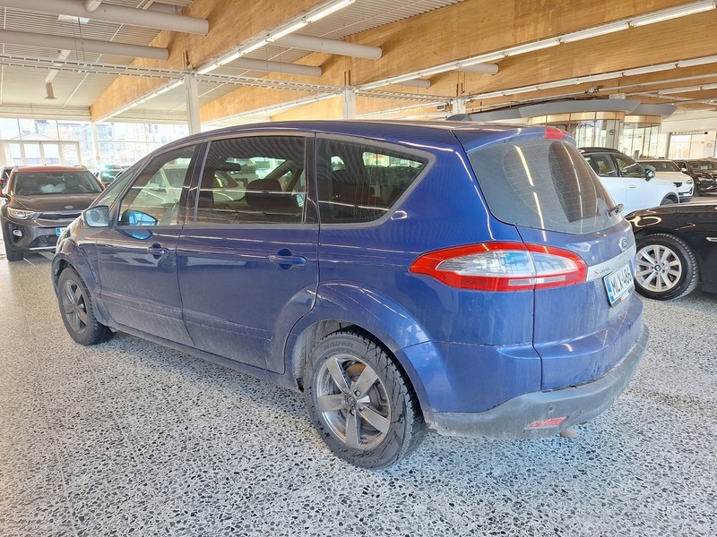 Ford S-MAX vaihtoauto
