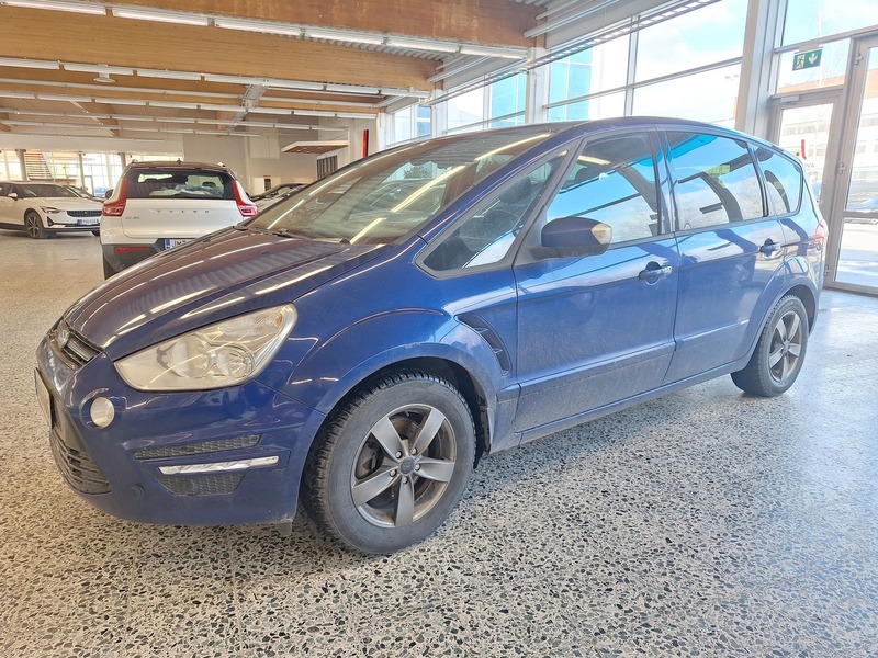 Ford S-MAX vaihtoauto