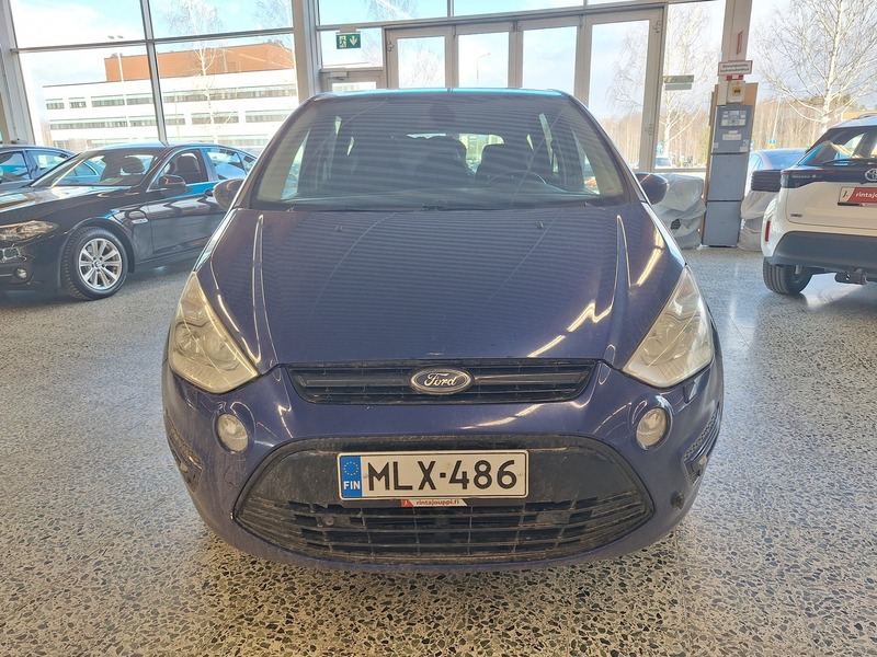 Ford S-MAX vaihtoauto