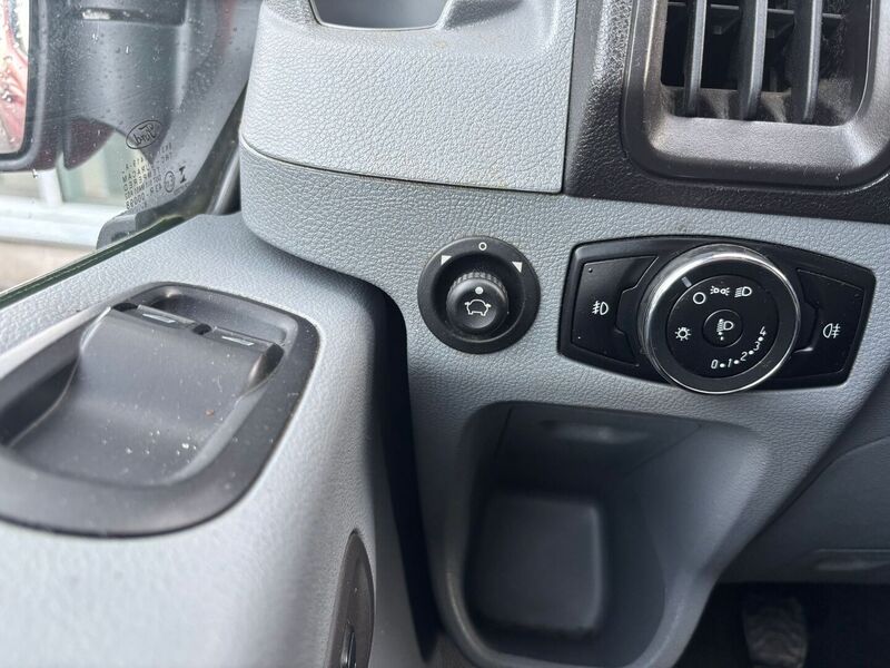 Ford Transit vaihtoauto