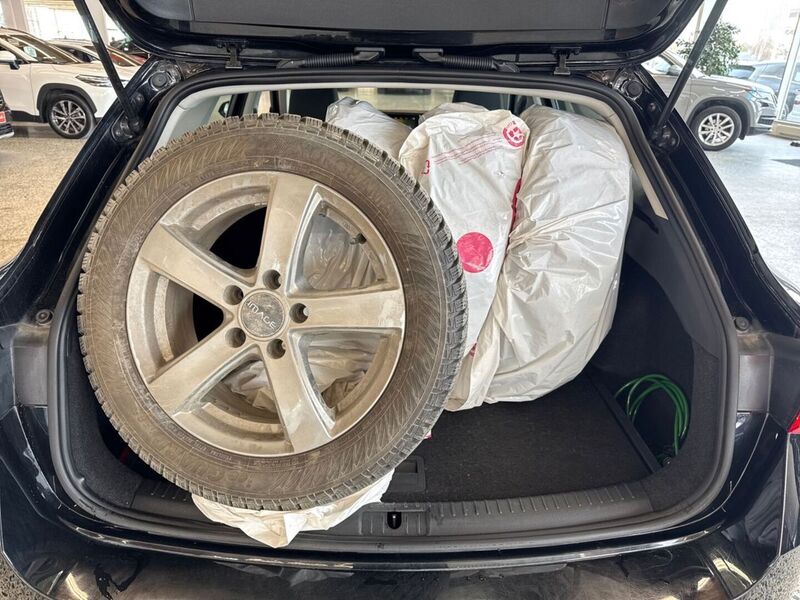 SEAT Leon Sportstourer vaihtoauto