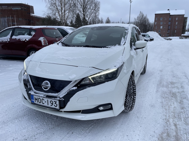Nissan Leaf vaihtoauto
