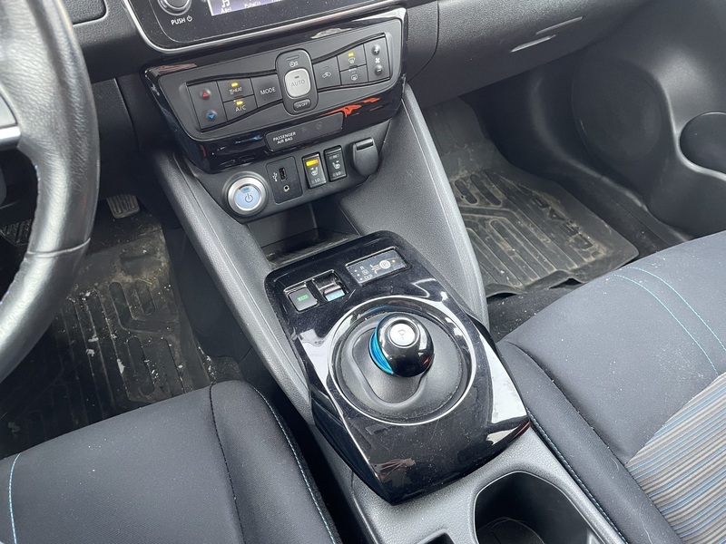 Nissan Leaf vaihtoauto