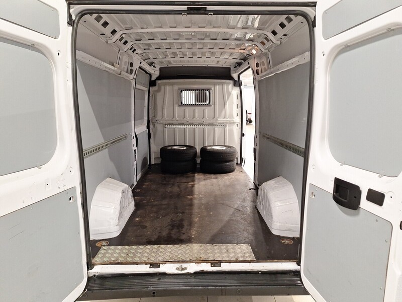 Opel Movano vaihtoauto