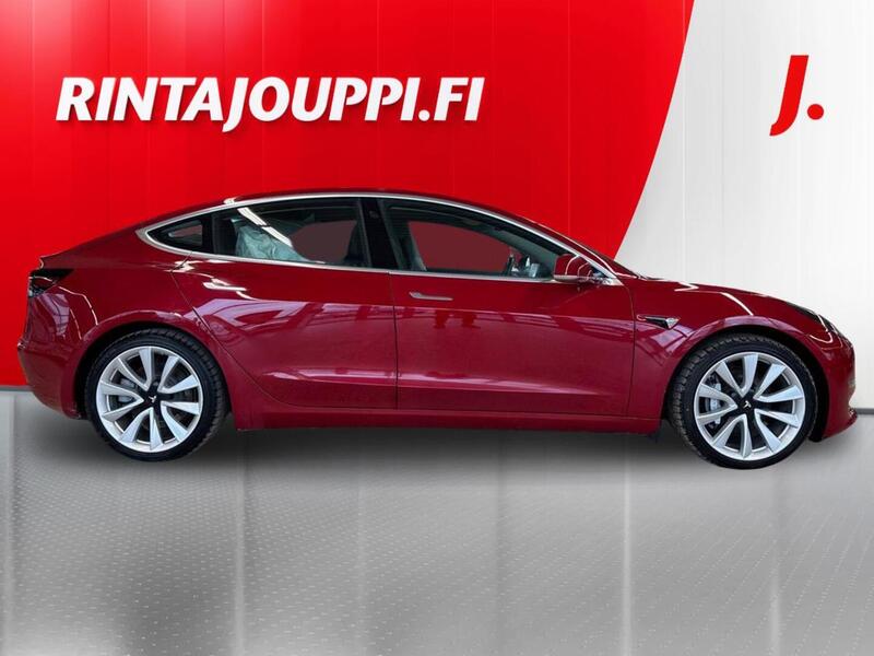 Tesla Model 3 vaihtoauto