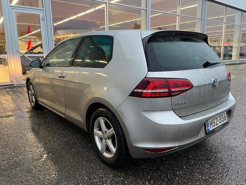 Volkswagen Golf vaihtoauto