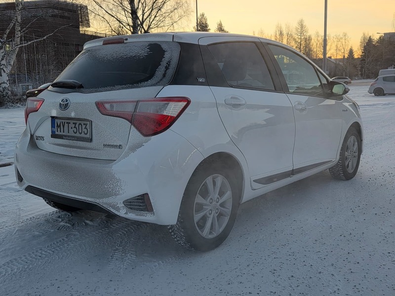 Toyota Yaris vaihtoauto