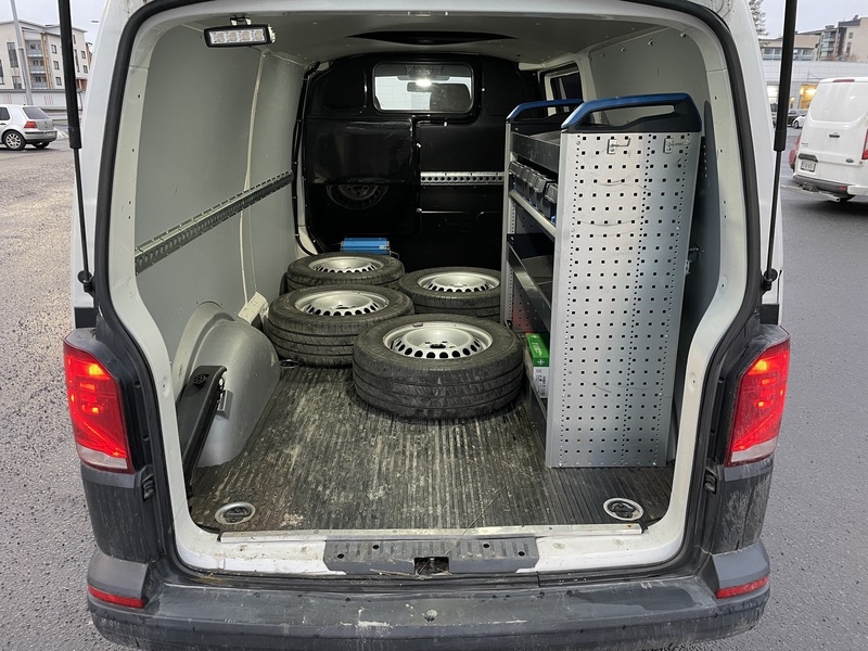 Volkswagen Transporter vaihtoauto