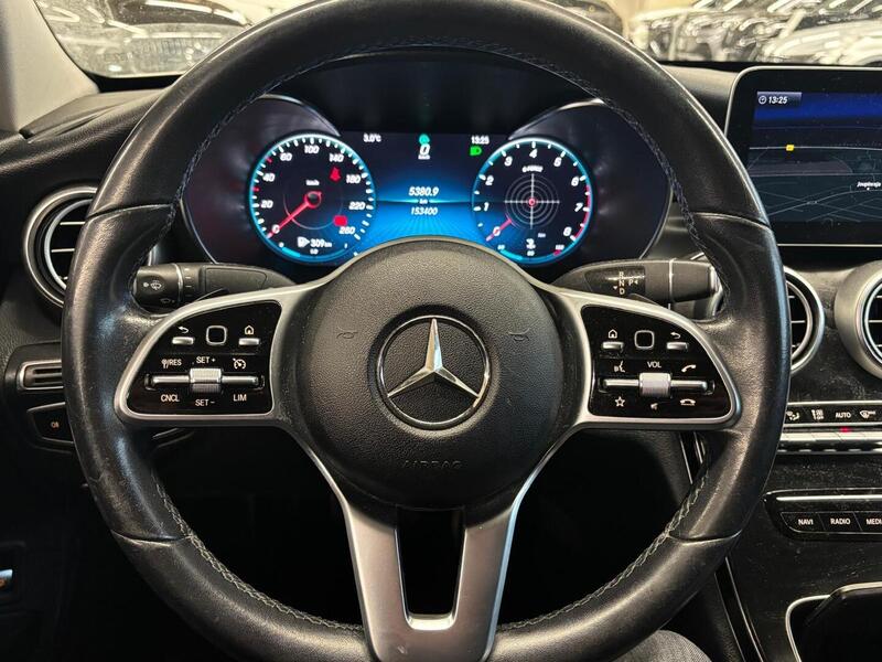 Mercedes-Benz C vaihtoauto