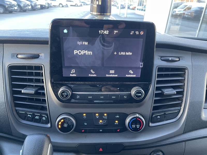 Ford Transit Custom vaihtoauto