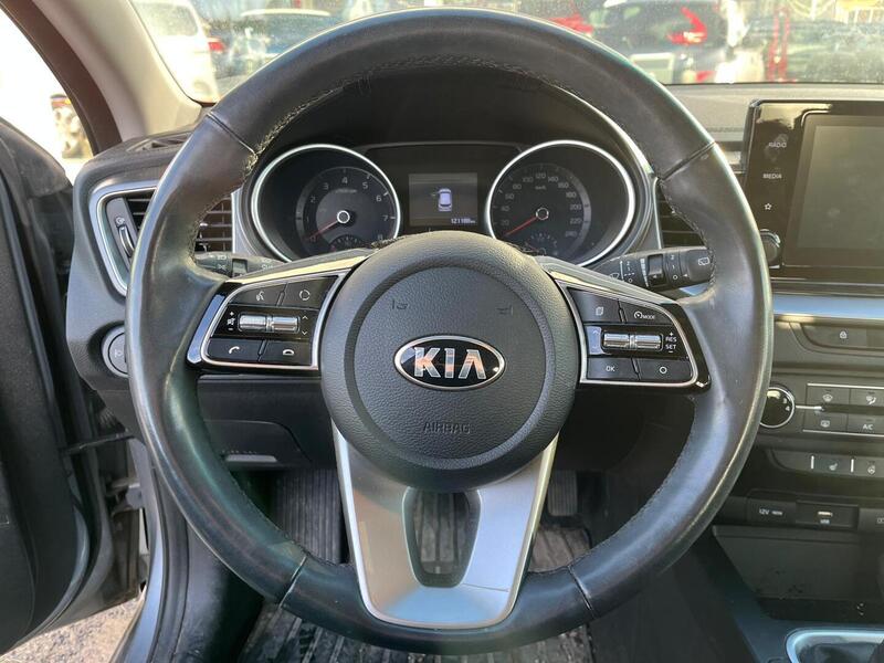 Kia Ceed vaihtoauto