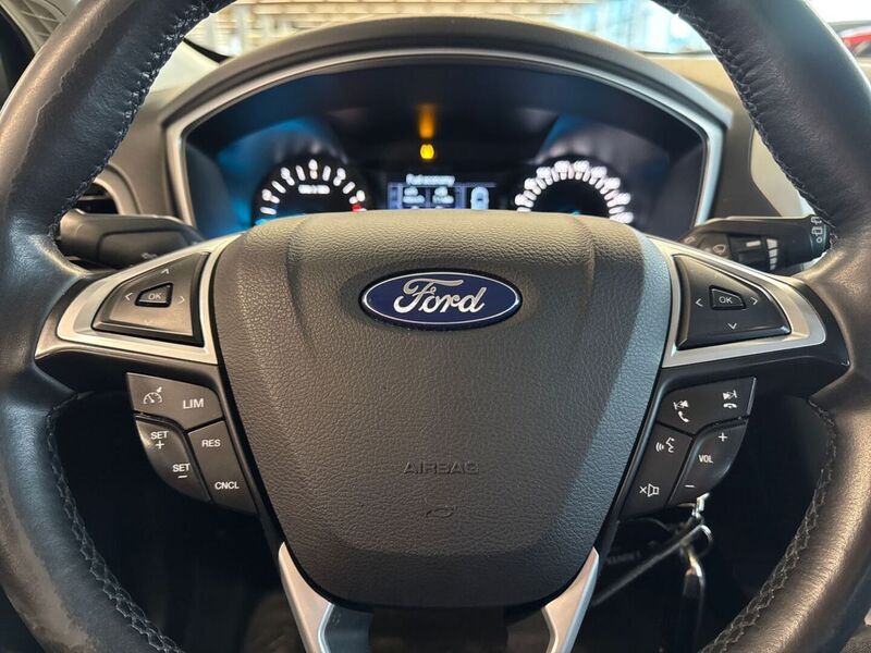 Ford Mondeo vaihtoauto