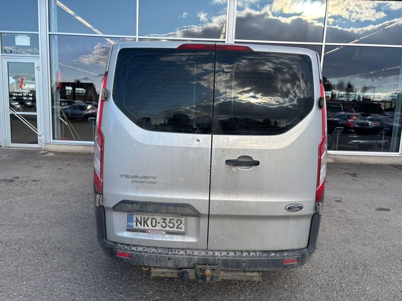 Ford Transit Custom vaihtoauto