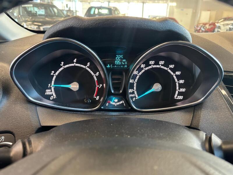 Ford Fiesta vaihtoauto