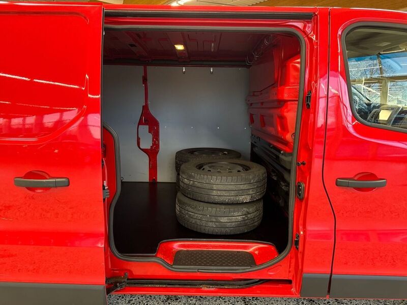 Renault Trafic vaihtoauto