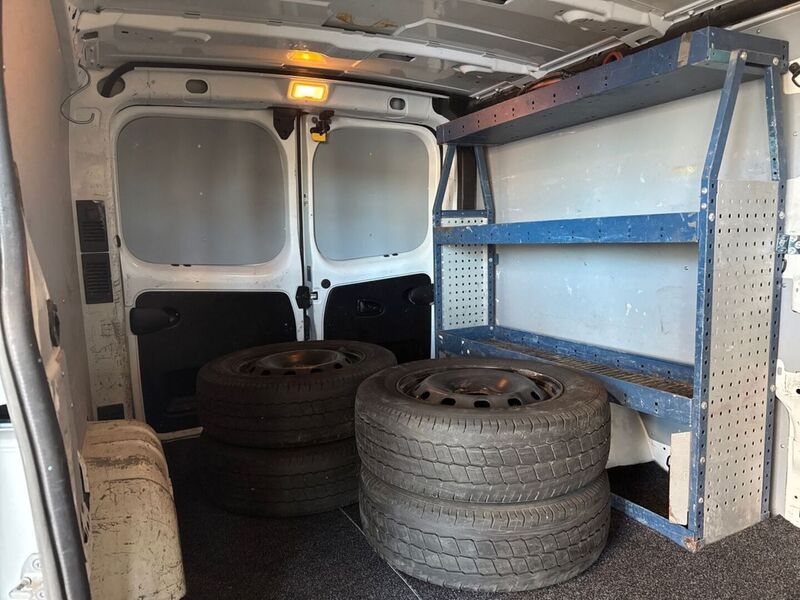 Nissan NV300 vaihtoauto