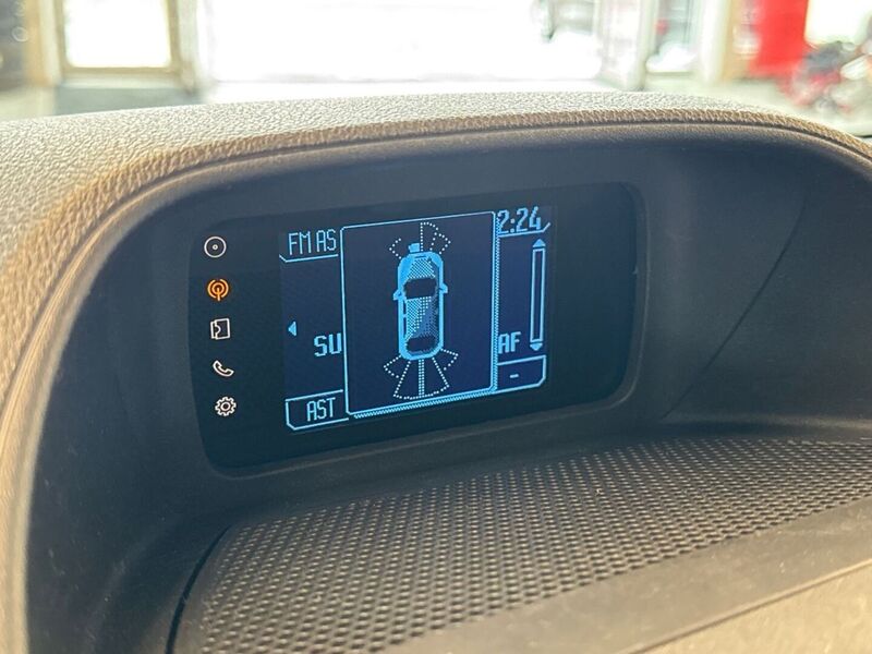 Ford Tourneo vaihtoauto