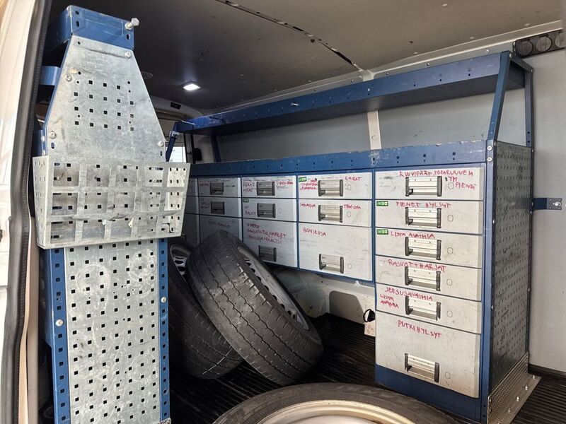 Volkswagen Transporter vaihtoauto