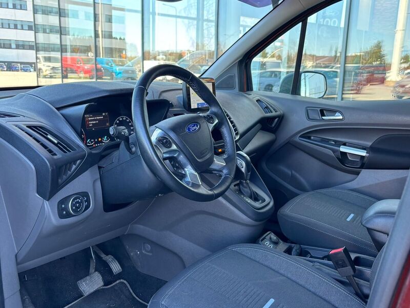Ford Grand Tourneo Connect vaihtoauto